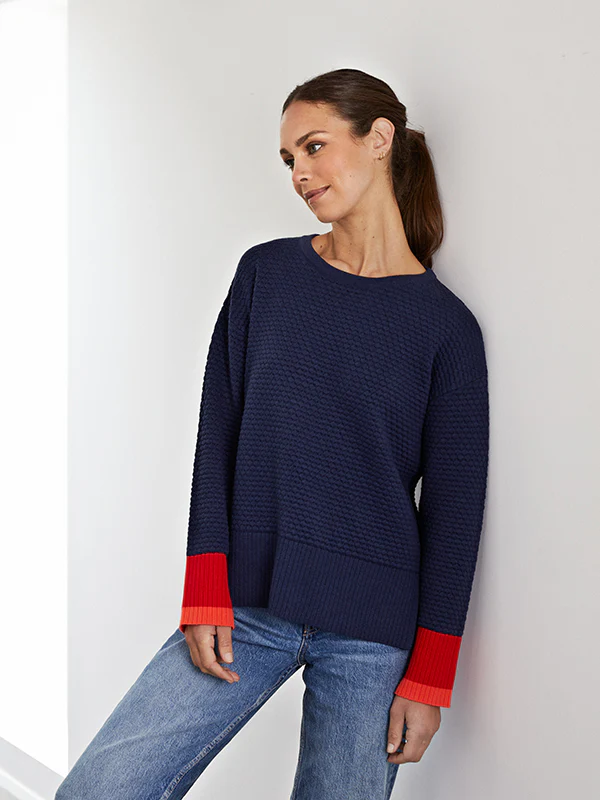 davina navy waffle stitch jumper - Image 5