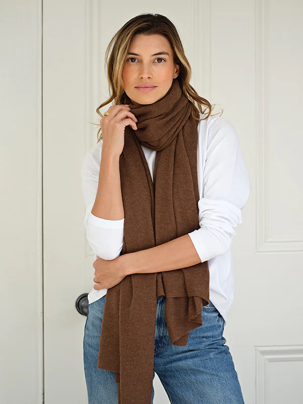 lola cashmere travel wrap - brown - Image 4
