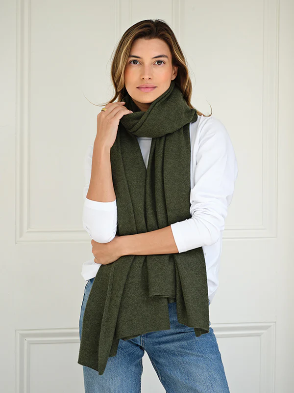 lola cashmere travel wrap - olive green - Image 4