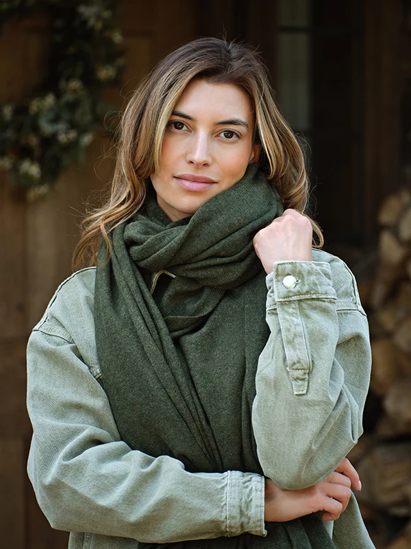 lola cashmere travel wrap - olive green - Image 8