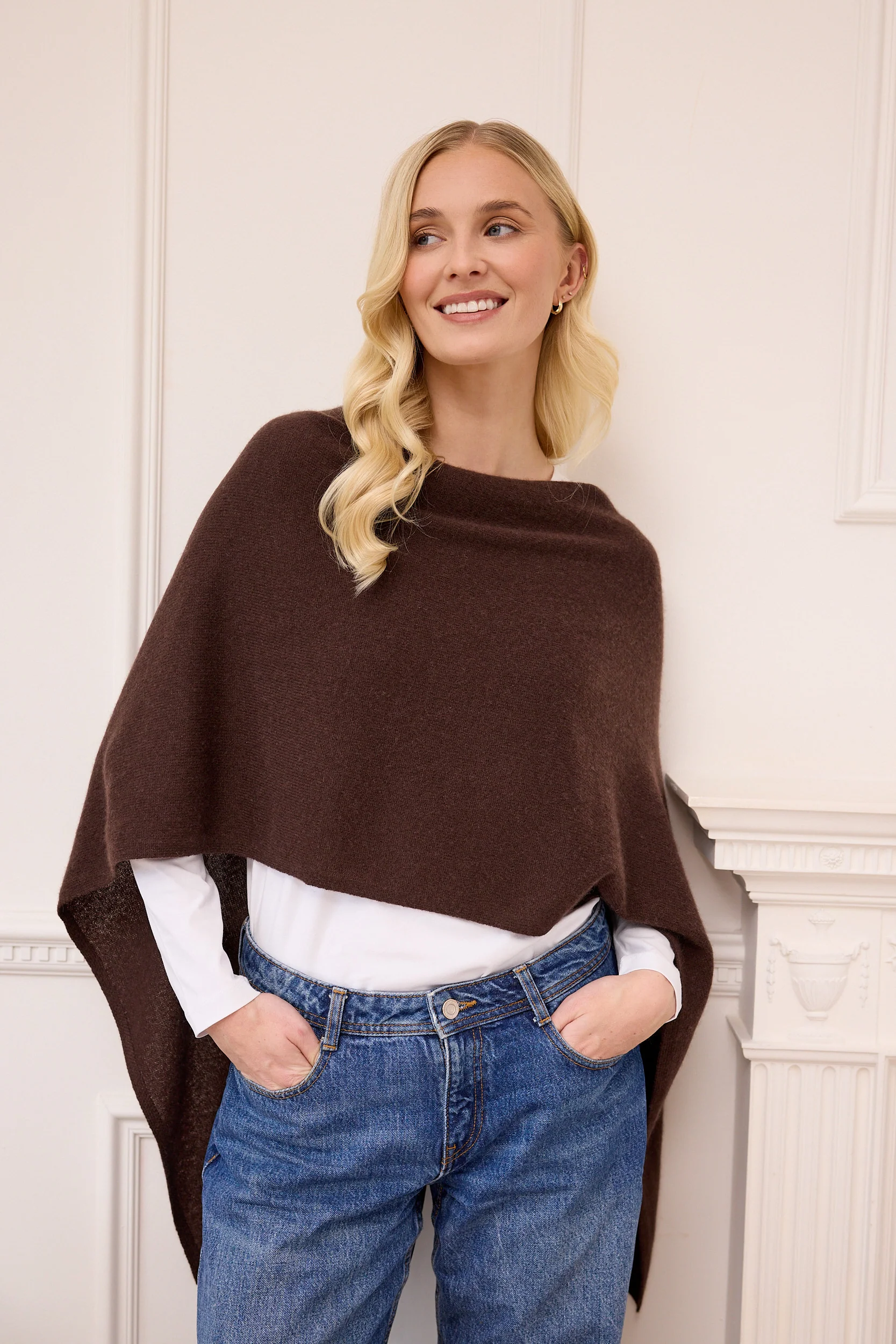 lucy 4-way cashmere poncho - brown - Image 3