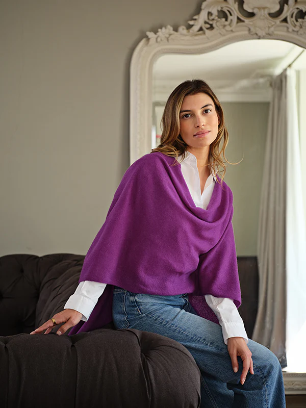 lucy 4-way cashmere poncho - Image 7