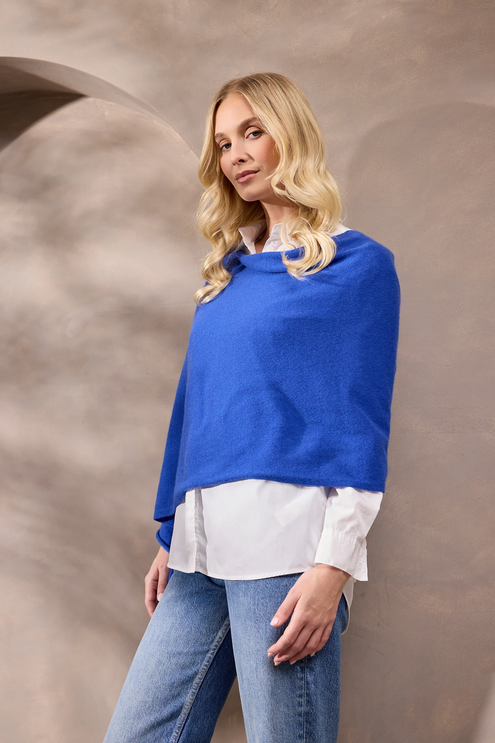 lucy 4-way cashmere poncho - cobalt - Image 3