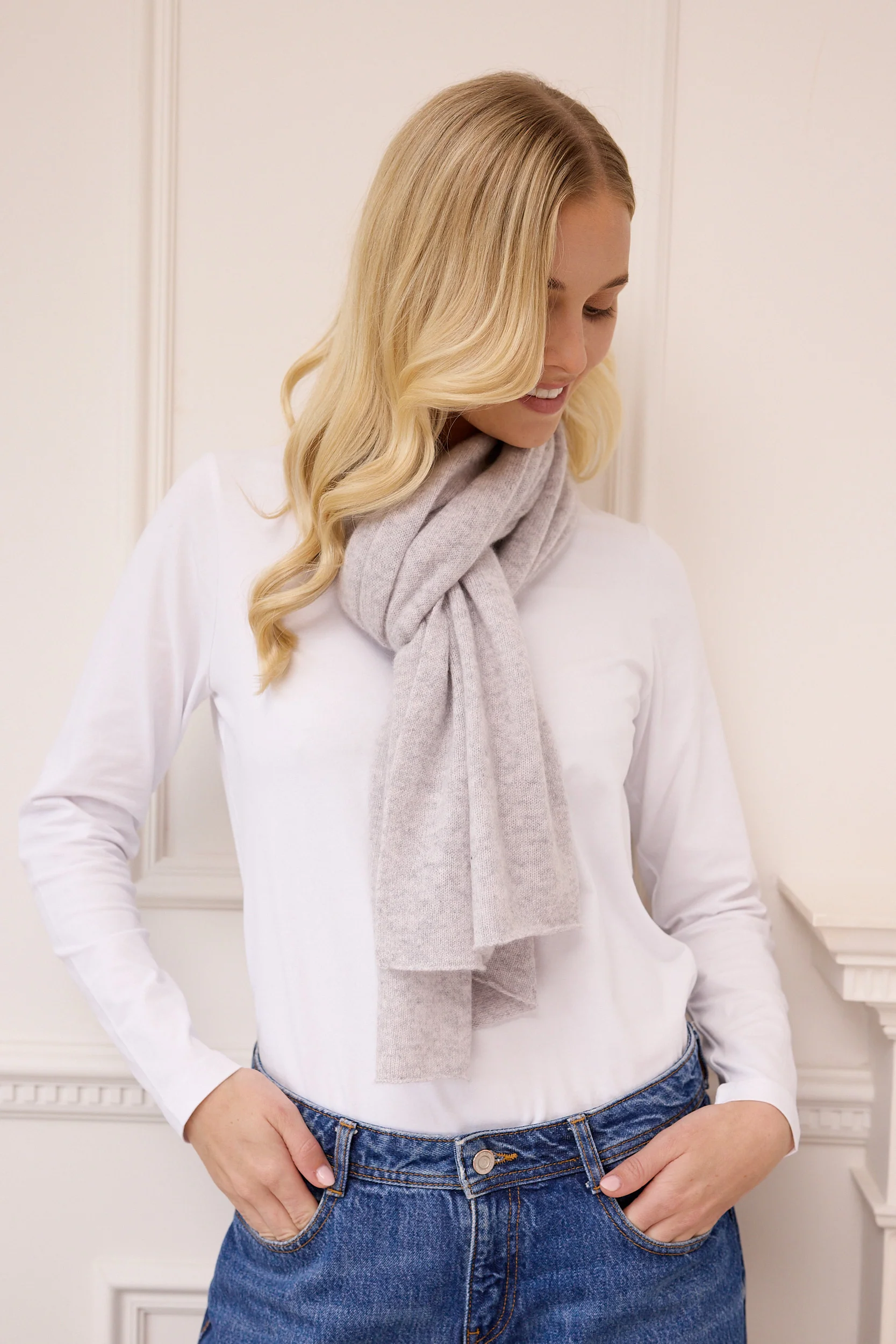 lucy 4-way cashmere poncho - grey - Image 5
