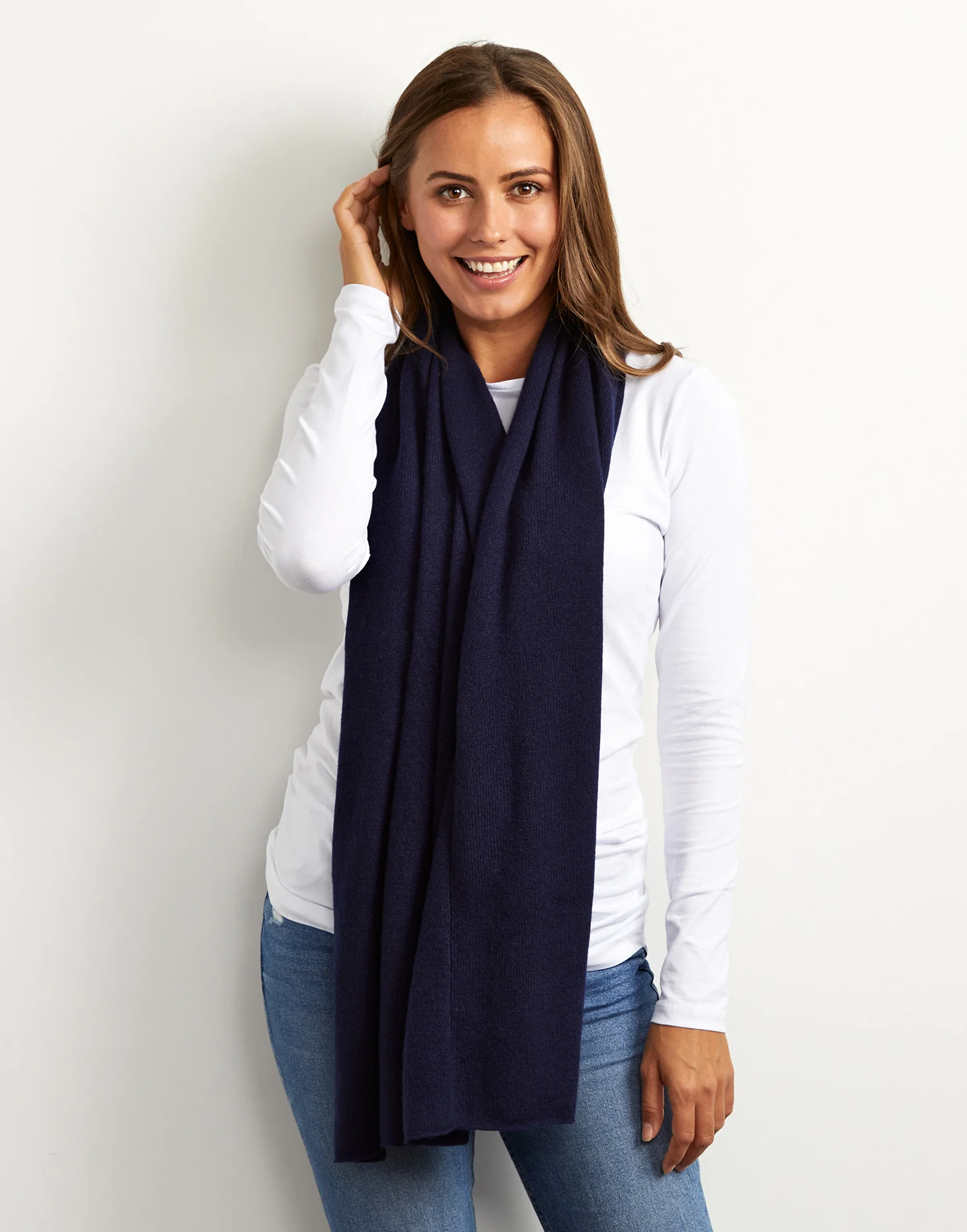 lucy 4-way cashmere poncho - navy - Image 6